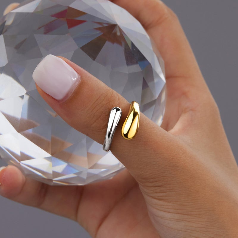 Poxtex Two Tone Gold Silver Band Ring for Women, Non Tarnish Mixed Metal Ring Jewelry Size 10 - Image 3