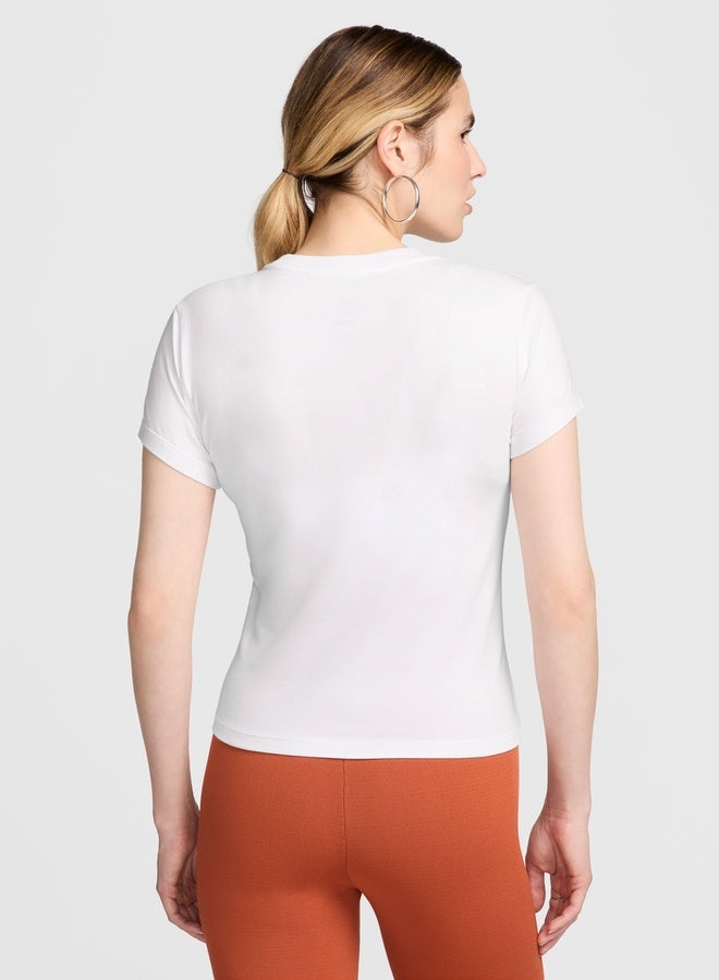 Nike Women’S Nike Sportswear Chill Knit Mid Crop - Image 2