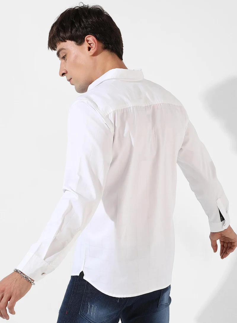 Campus Sutra Men's Solid White Regular Fit Casual Shirt