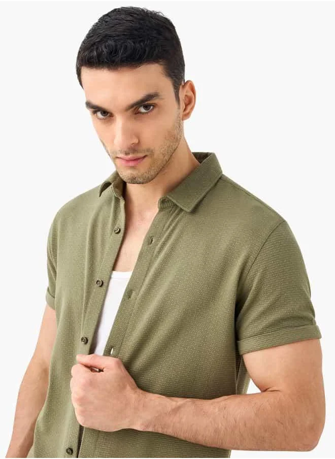 Iconic Iconic Textured Shirt with Short Sleeves and Button Closure