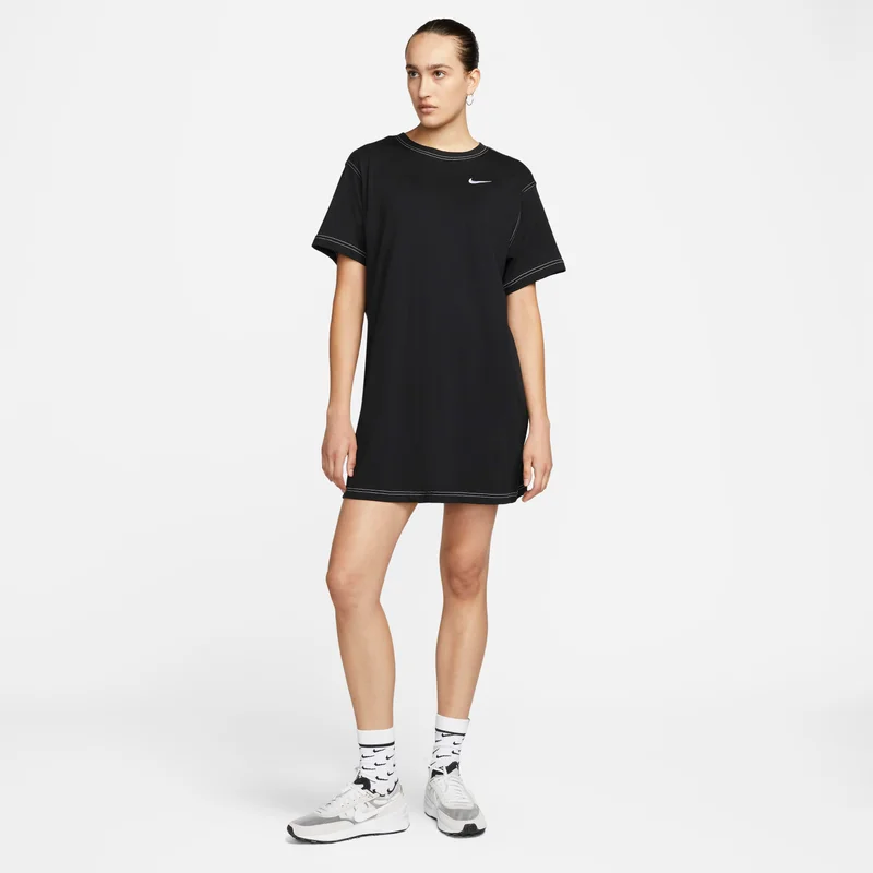 Nike Women's Sportswear Swoosh Dress