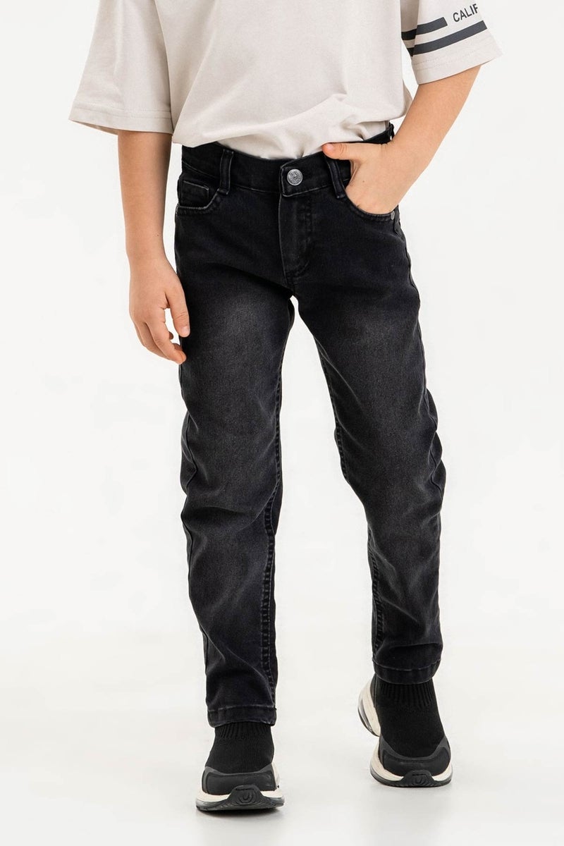 Gold Class Kidswear Double Pocket Zippered Classic Boy Trousers  - Image 4