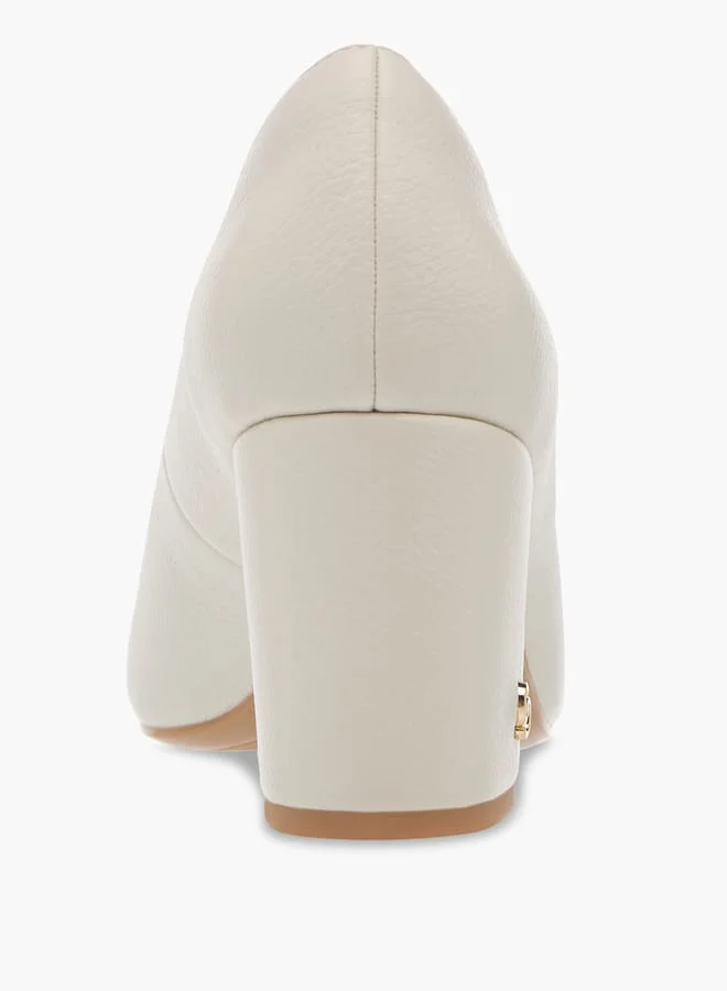 سيليست Womens Heeled Shoe