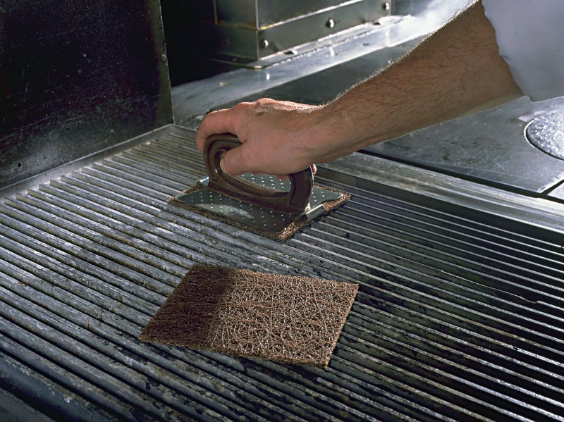 3M Scotch-Brite Heavy Duty Griddle Pad 82, 4.5 in x 5.5 in, 10/Box, 4 Box/Case - Image 4