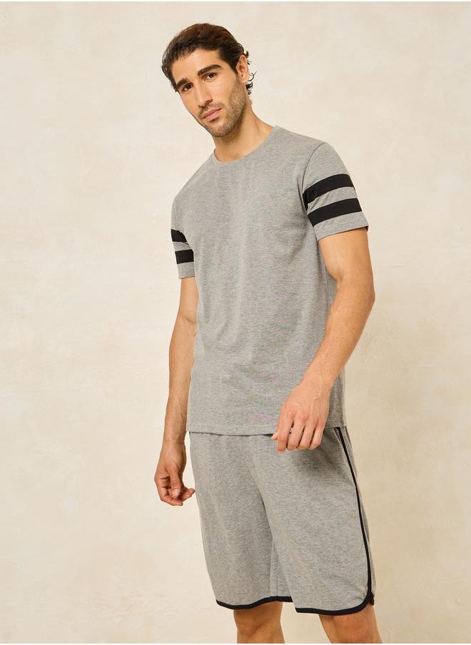 Striped Sleeves Detail T-Shirt & Shorts Set - pzsku/Z558828F33B1BEA6B9502Z/45/_/1720784622/fc21284c-e329-4376-8a5f-5a6f93965ea5