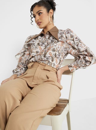 Floral Printed Shirt With Contrast Collar