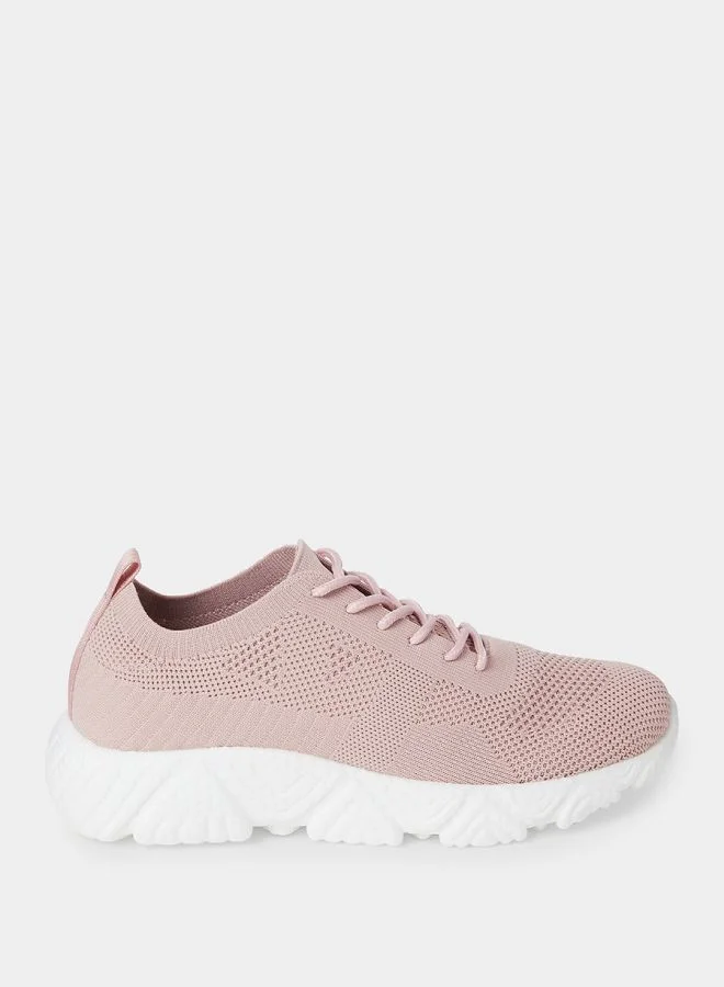 ستايلي اكتيف حذاء رياضي برباط بنعل سميك محبوك