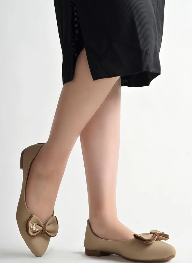 شوتوبيا Shoetopia Women Embellished Pointed Toe Ballerinas