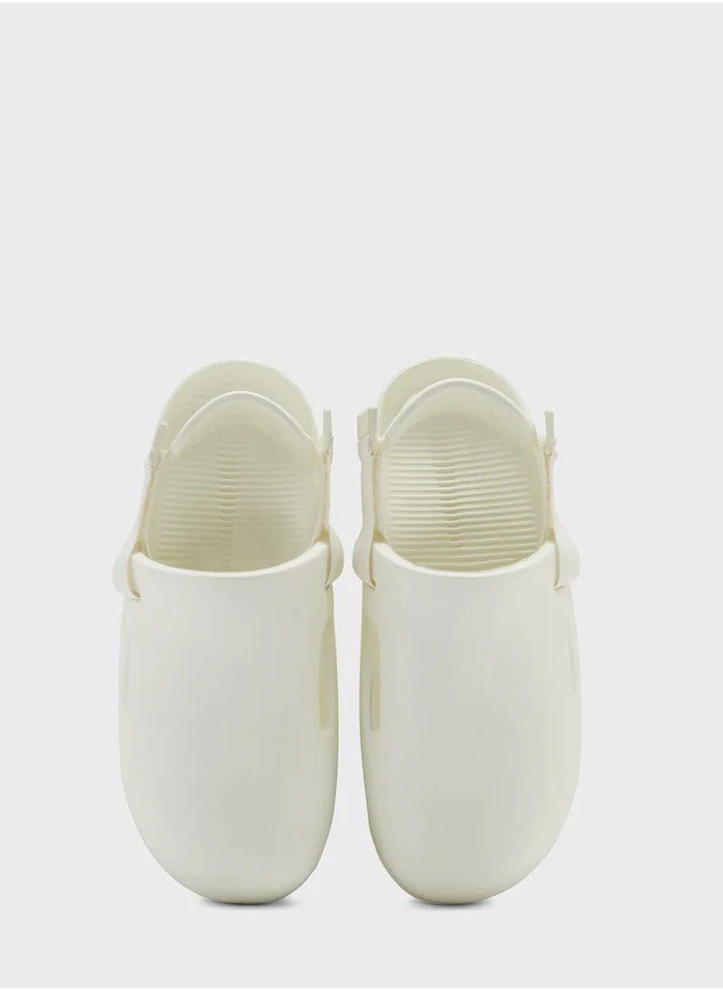 Nike Calm Mules