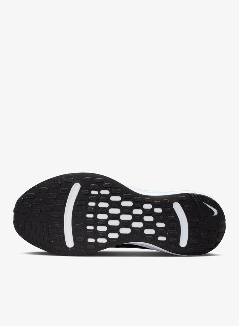 Nike FOOTBALL GREY/ANTHRACITE-WHITE-ALUMINUM-BLACK Journey Run for Women | Best Price UAE