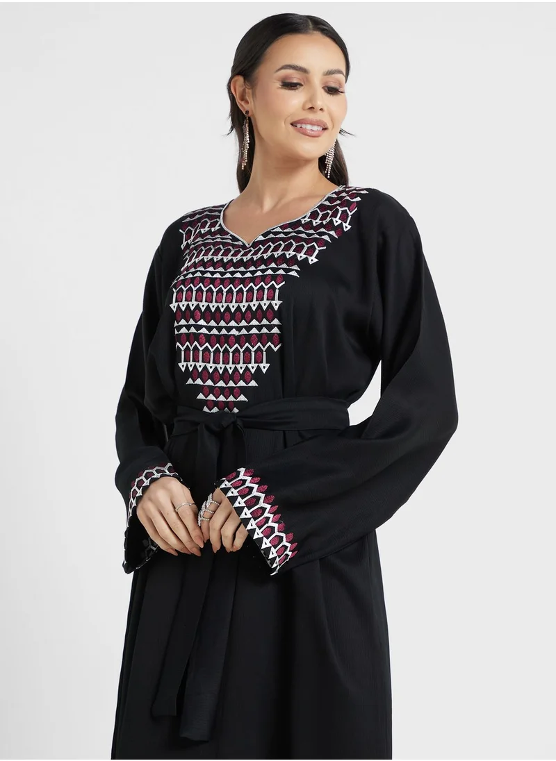 hayas closet Embroidered Belted Jalabiya