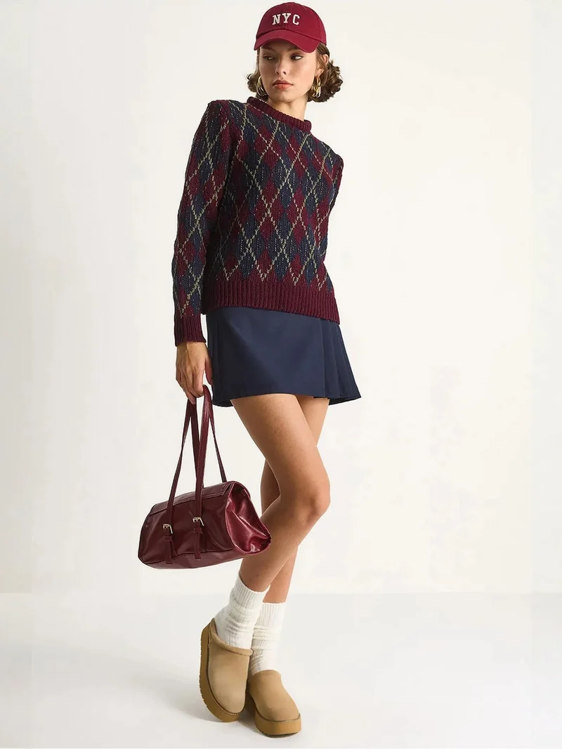 LUCCI Women’s Crew Neck Knitted Sweater with Diamond Pattern