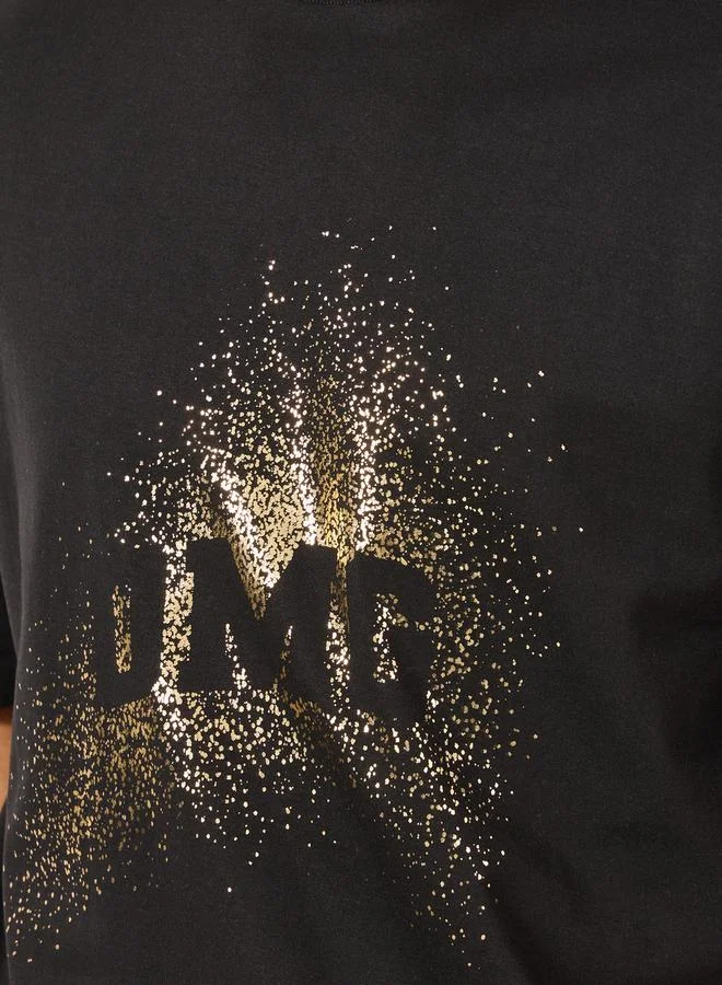 Styli Text Foil Print Crew Neck Oversized T-Shirt