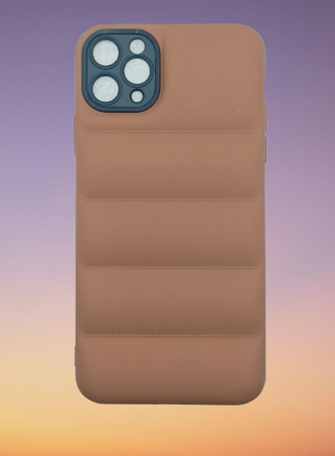 في آر كرييتيف جراب بني منتفخ (غير لامع) لهاتف Apple iPhone 11 Pro Max - Image 2