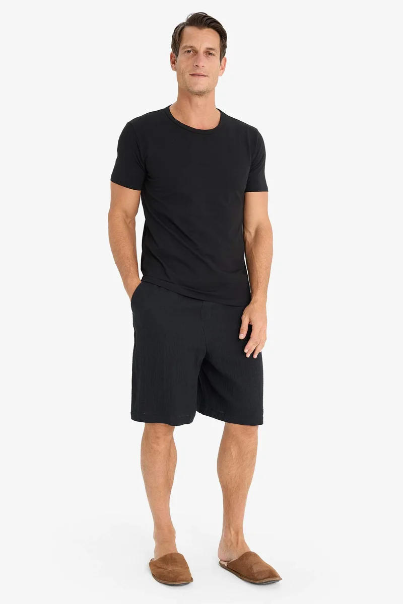 ديفاكتو Slim Fit Short Sleeve Knitted Tops