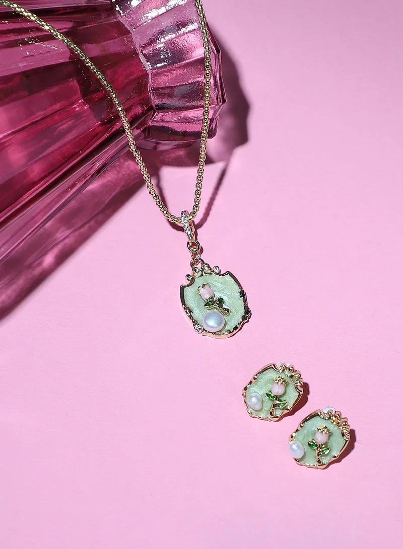 سوهي SOHI Women's The Portrait Jewellery Set For Casual Wear | Mint Green Colour | Alloy Material | Lobster Clasp Closure | Artificial Pearl Jewellery Set | Pendant Necklace & Stud Earrings For Women & Girls