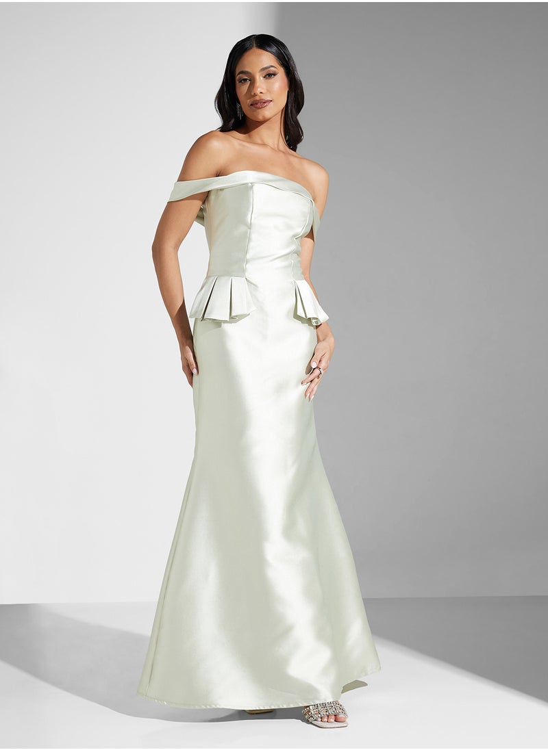 Namshi x Off Shoulder A Line Gown With Frill Detail  - Image 5