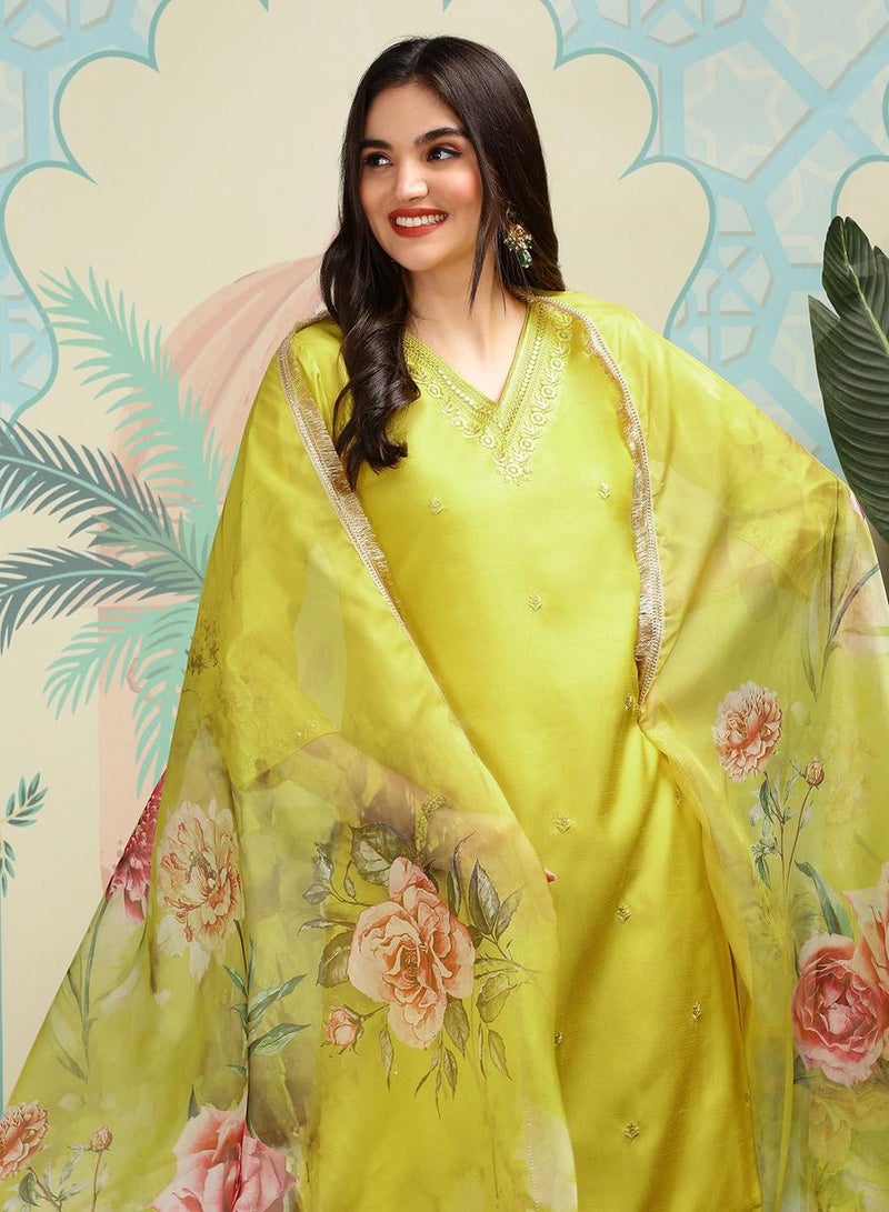ISHIN Women Mustard Kurta Sets - Image 1