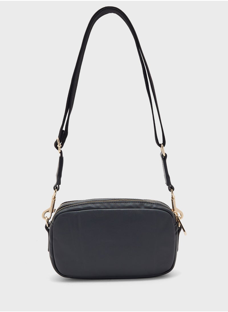 Zip Over Crossbody - pzsku/Z559A94DE8C446AA47E41Z/45/_/1726648265/0e914d62-d93b-4491-b376-0a7d215608ae