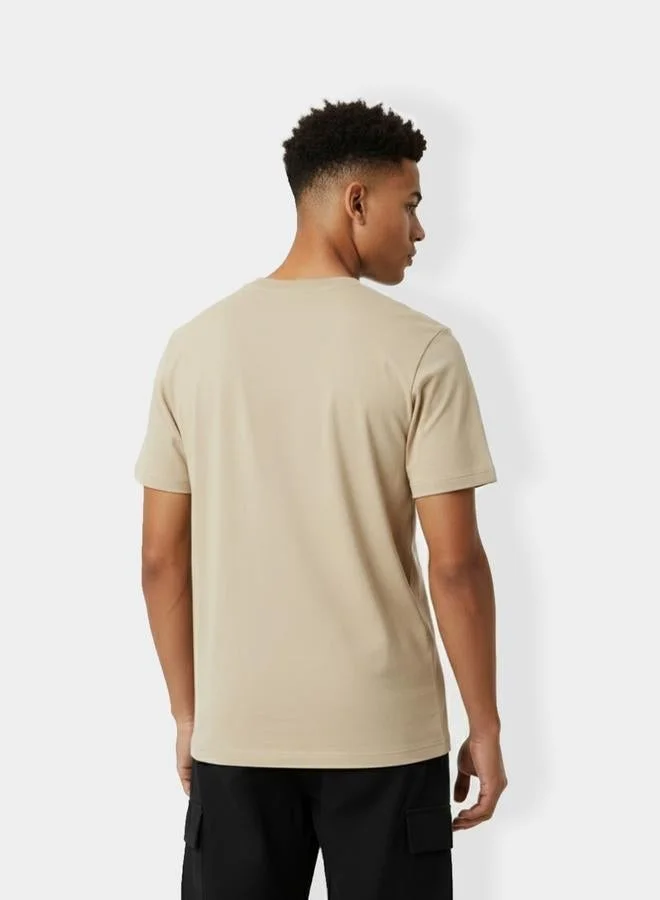 Batman Men Beige Batman Graphic Print T-Shirt