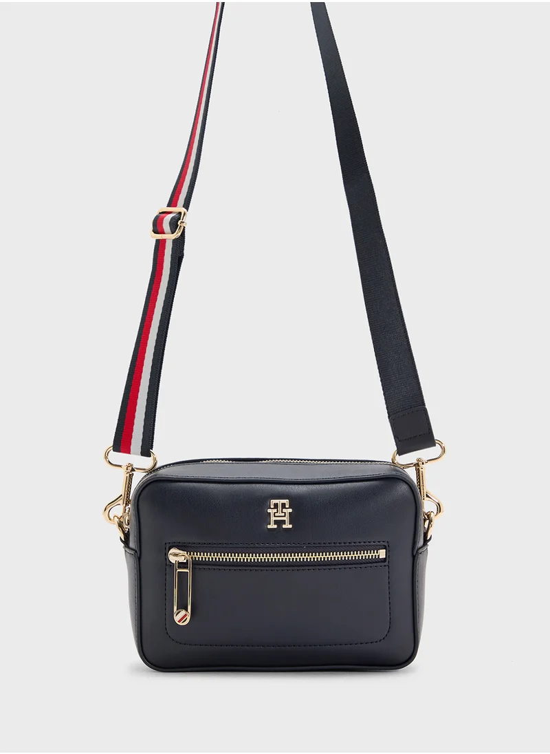 تومي هيلفيغر Narrow Strap Camera Bag