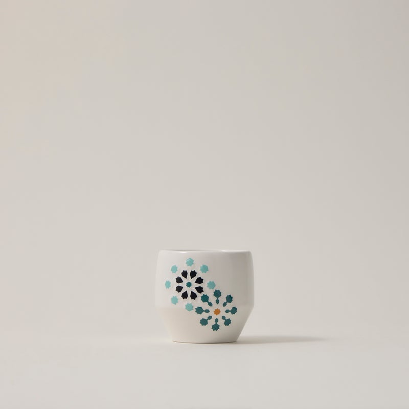 دلتي طقم أكواب شاي وفناجين قهوة سعودية زجاج وبورسلان أبيض 18 قطعة - Image 3