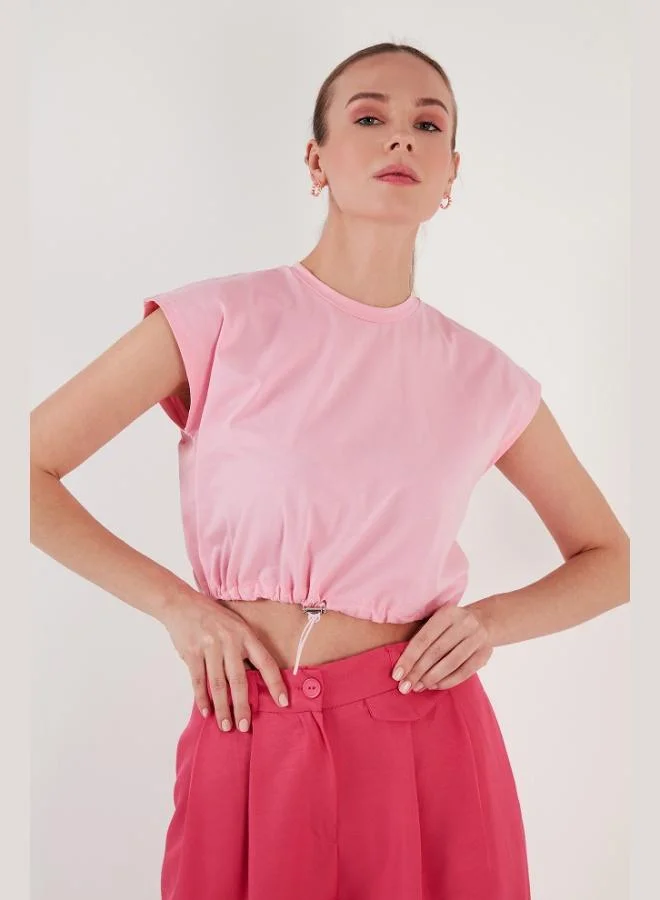 ليلا تيشيرت قطن % برقبة دائرية قصير للنساء ليلى