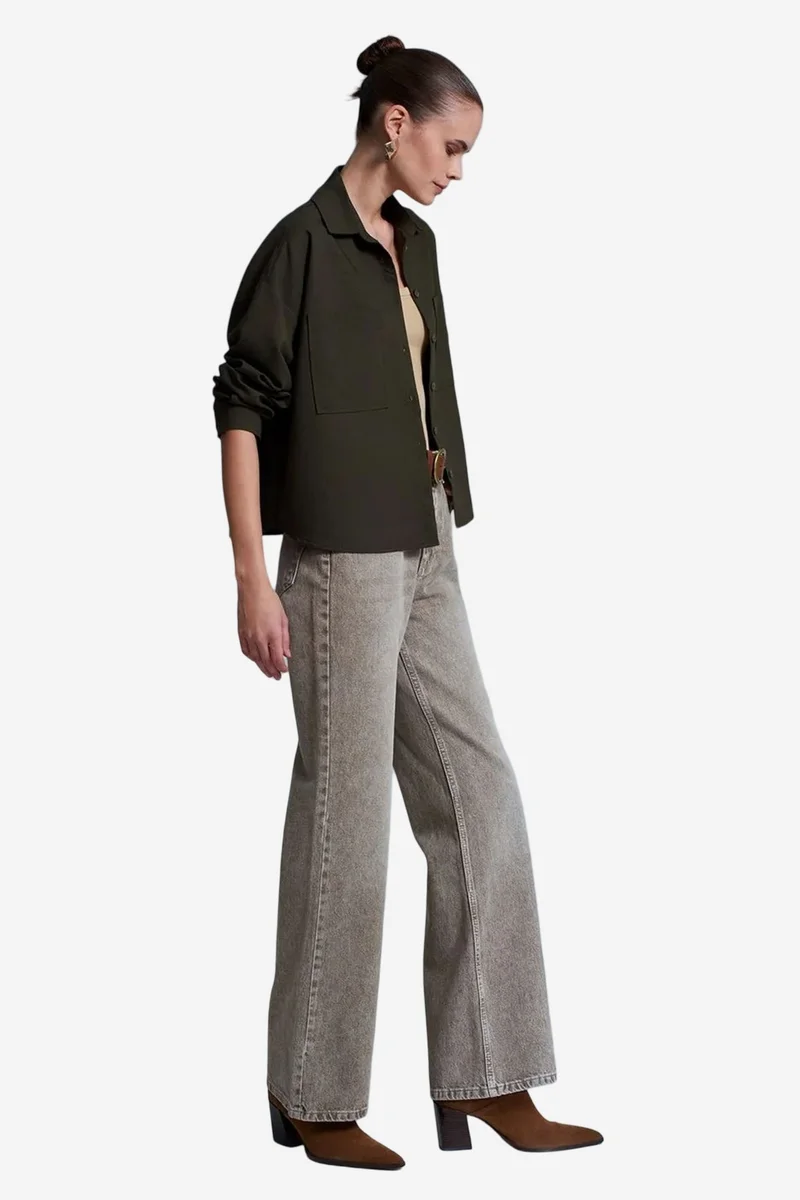 Dilvin Khaki Green DILVIN Oversized Crepe Button-Front Shirt for Women | Best Price UAE