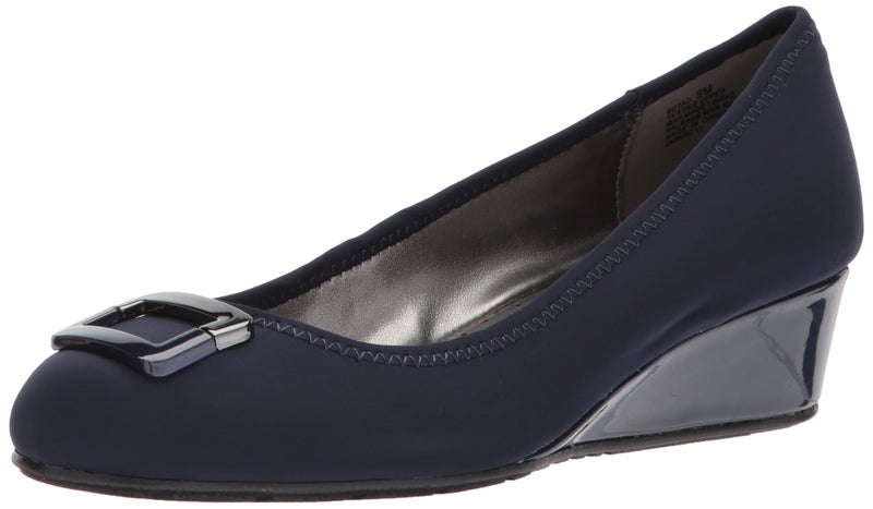 Bandolino Women's Tad Pump, Navy Lycra, 8 - Image 2