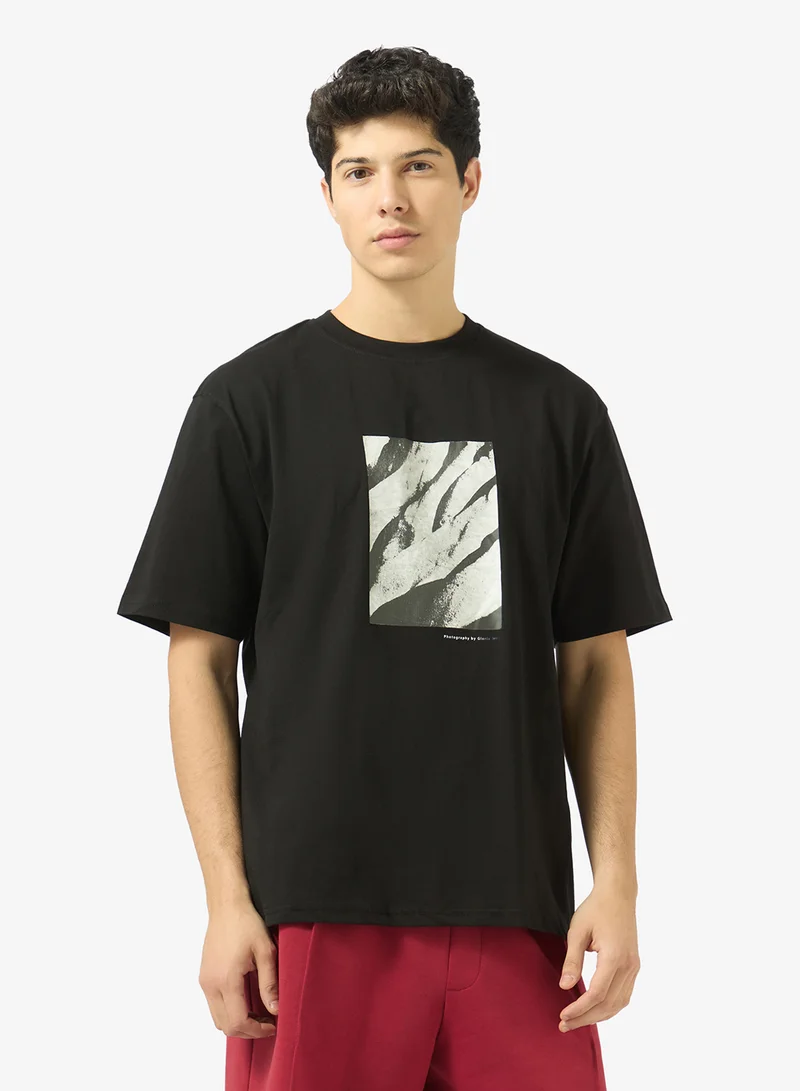 ريبلز مع نمشي Mens Drop Shoulder T-shirt