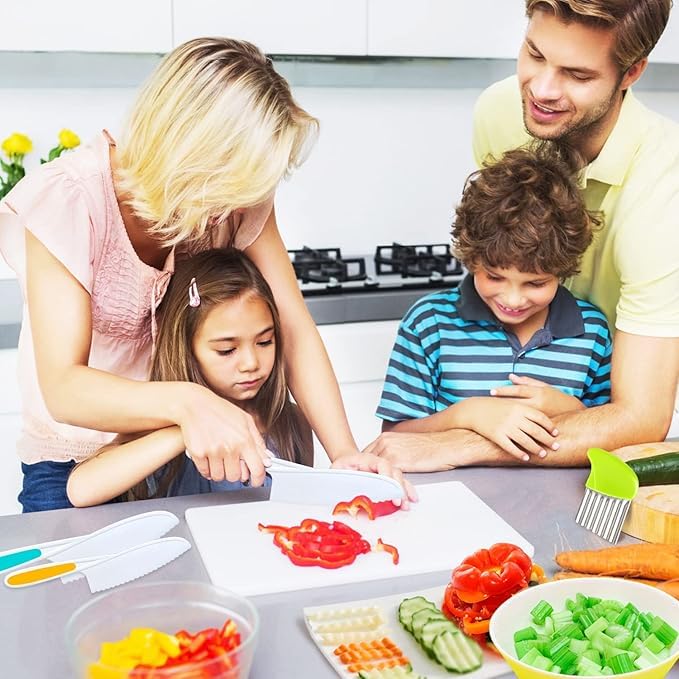 Riviox 4 Pcs Kids Knife Set – Nylon Kitchen Knives with Crinkle Cutter & Serrated Edges | Toddler Chef Tools for Real Cooking & Cutting Fruit, Bread, and Vegetables (Multi Colour) - Image 5