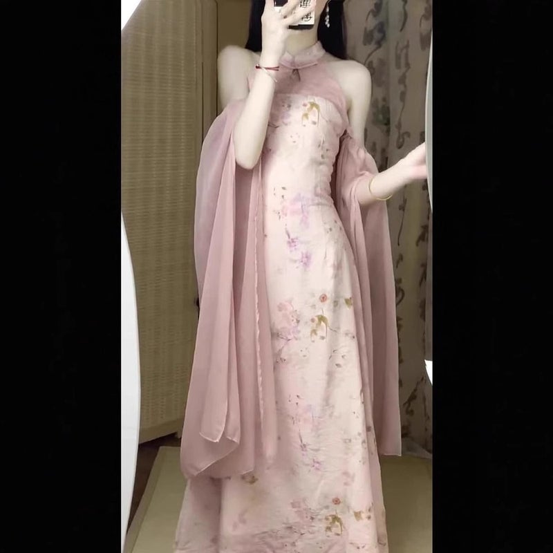 Elegant Pink Floral Cheongsam Wedding Dress for Women - Image 3