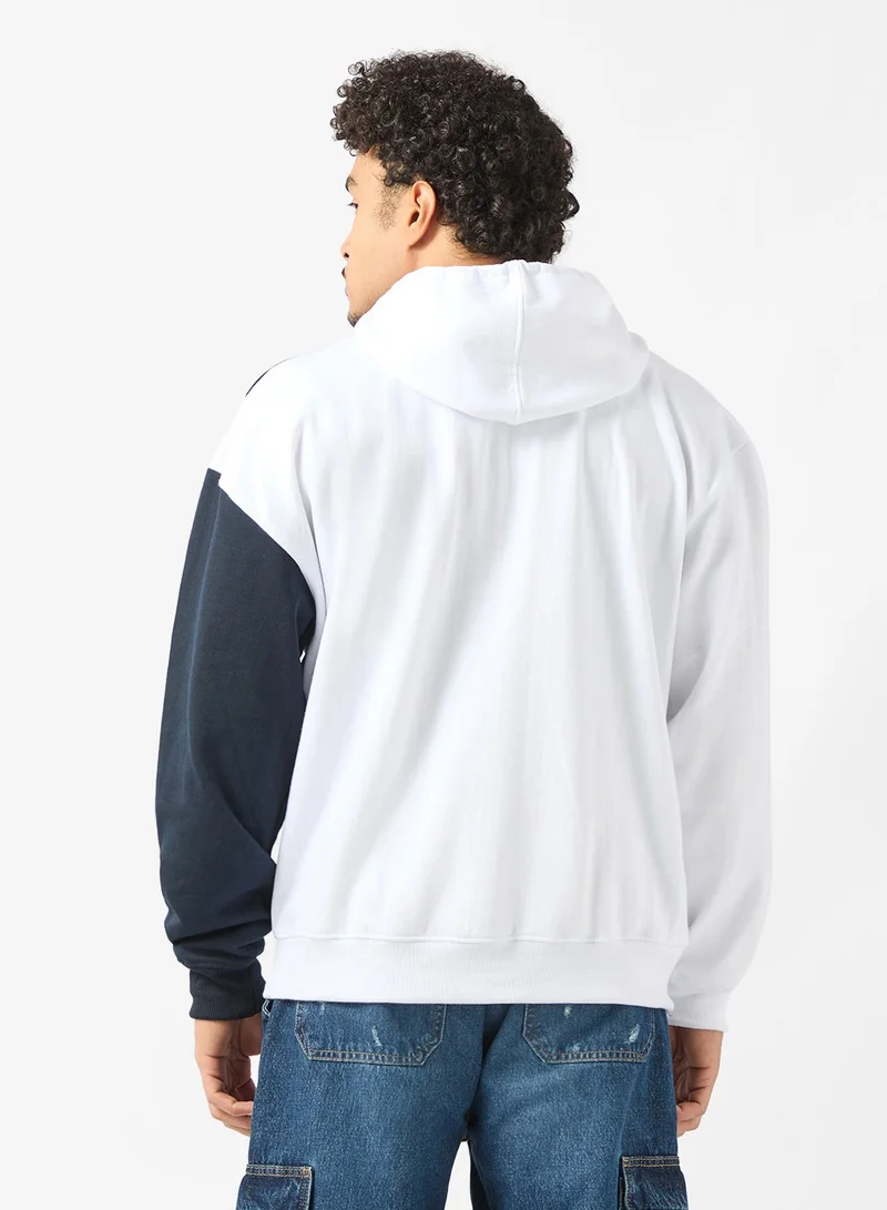 سفنتي فايف هودي بطبعة جرافيك