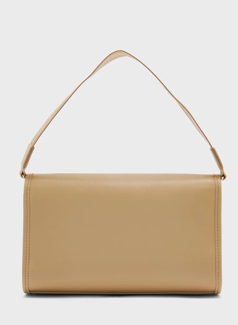 TOMMY HILFIGER Monotype Clutch