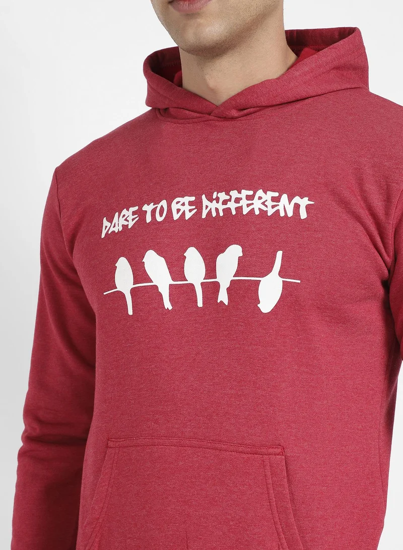 كامبوس سوترا هودي رجالي باللون الأحمر Dare To Be Different مع جيب كانجارو