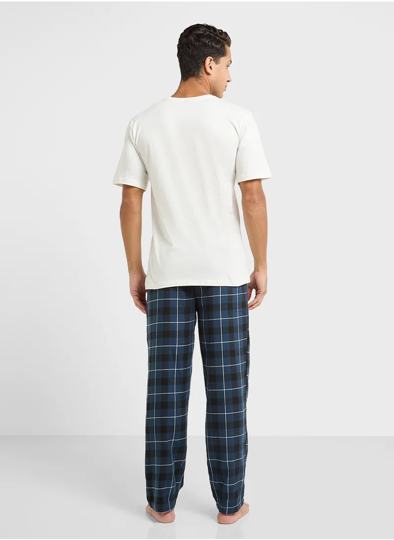سفنتي فايف Nightwear T-Shirt & Pants Sets