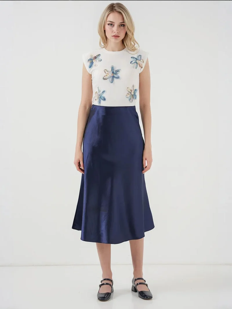 بيغ دارت تنورة ميدي بقصة  مرنة من