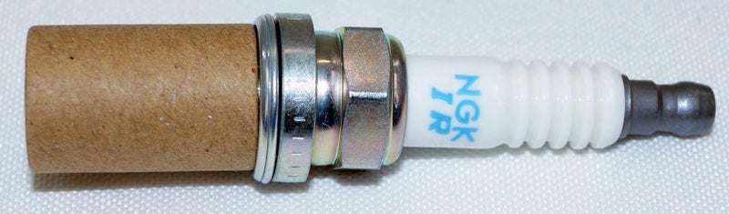 NGK شمعات الإشعال NGK ليزر إيريديوم IFR5T11 - 4 قطع - Image 3