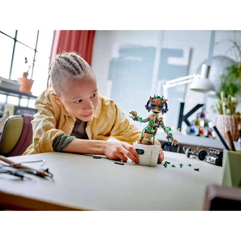 LEGO - Marvel Dancing Groot 459 Pieces - 76297 - Image 5