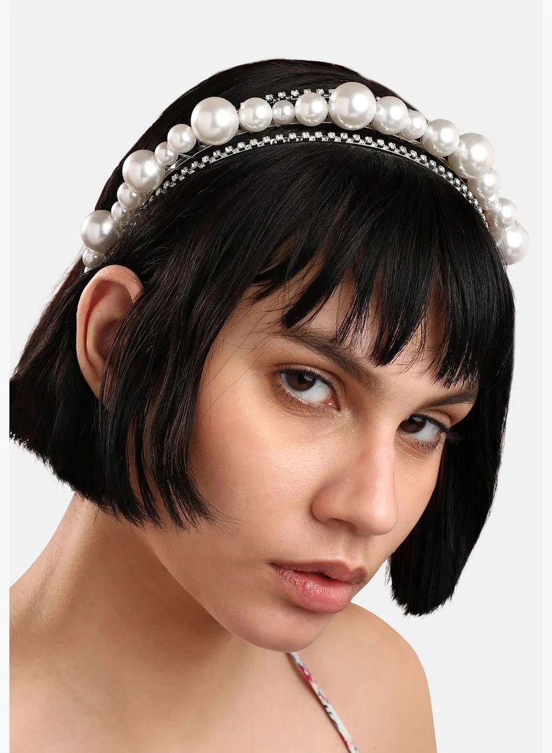 SOHI Gold Plated Designer Stone Western Wear Hair Band For Women