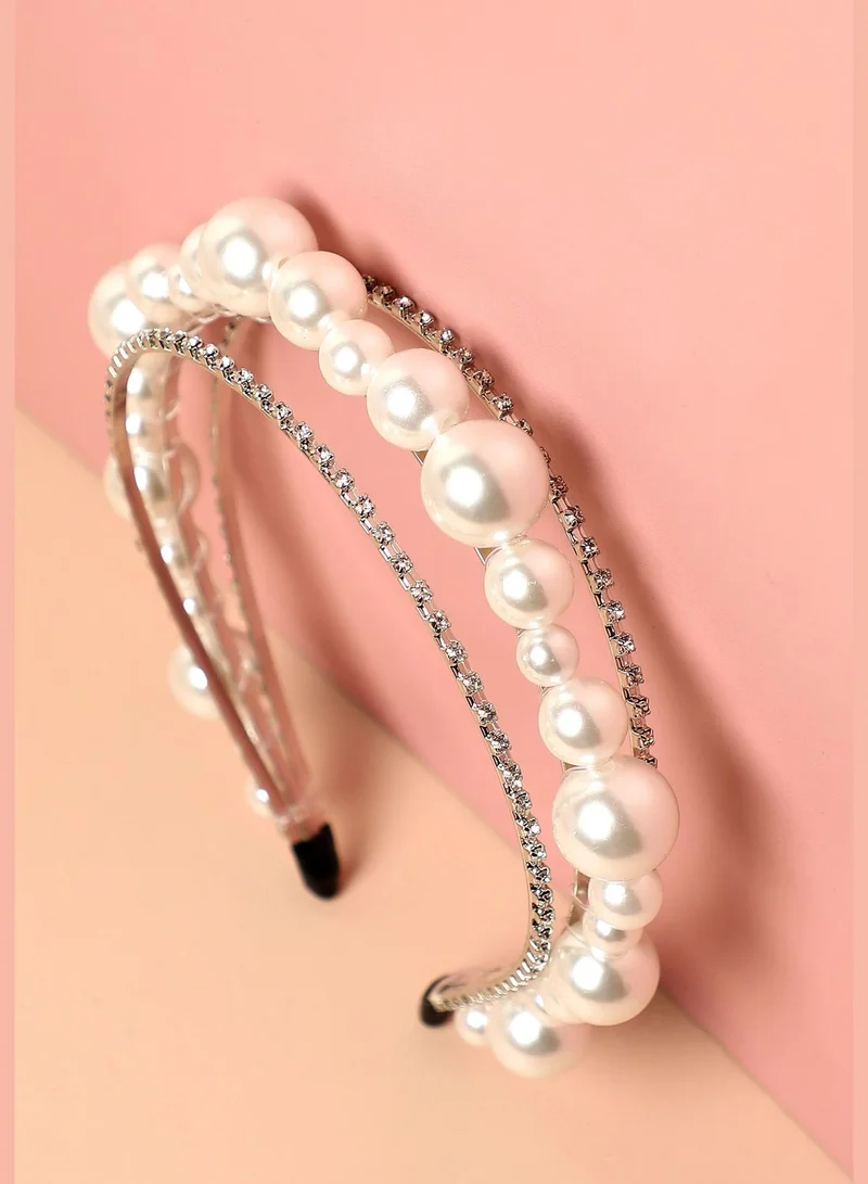 SOHI Gold Plated Designer Stone Western Wear Hair Band For Women