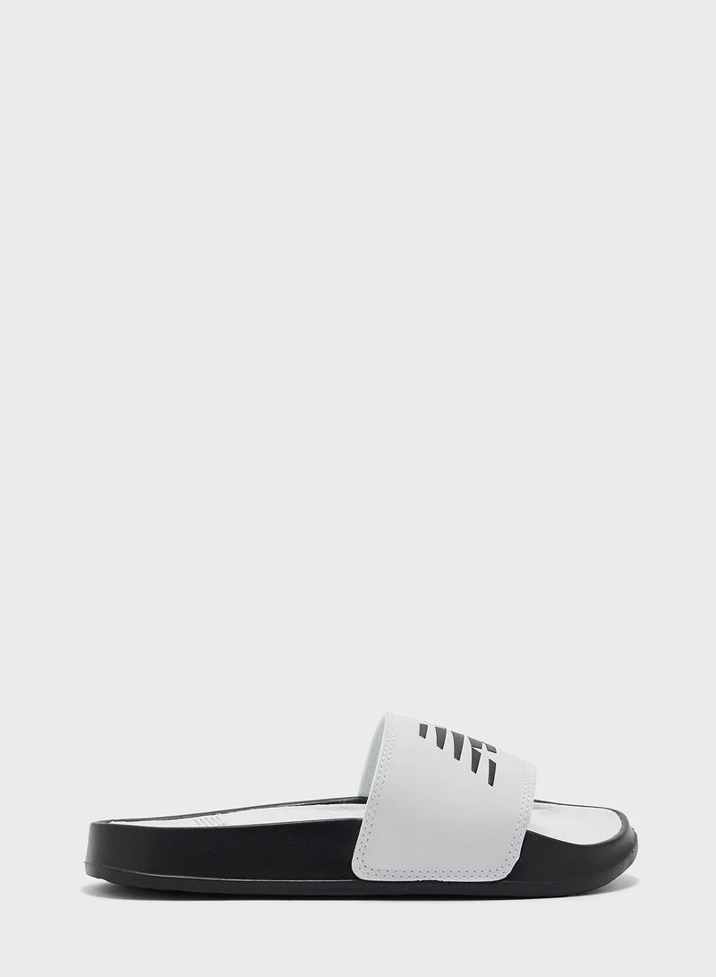 New Balance 200 Sandals