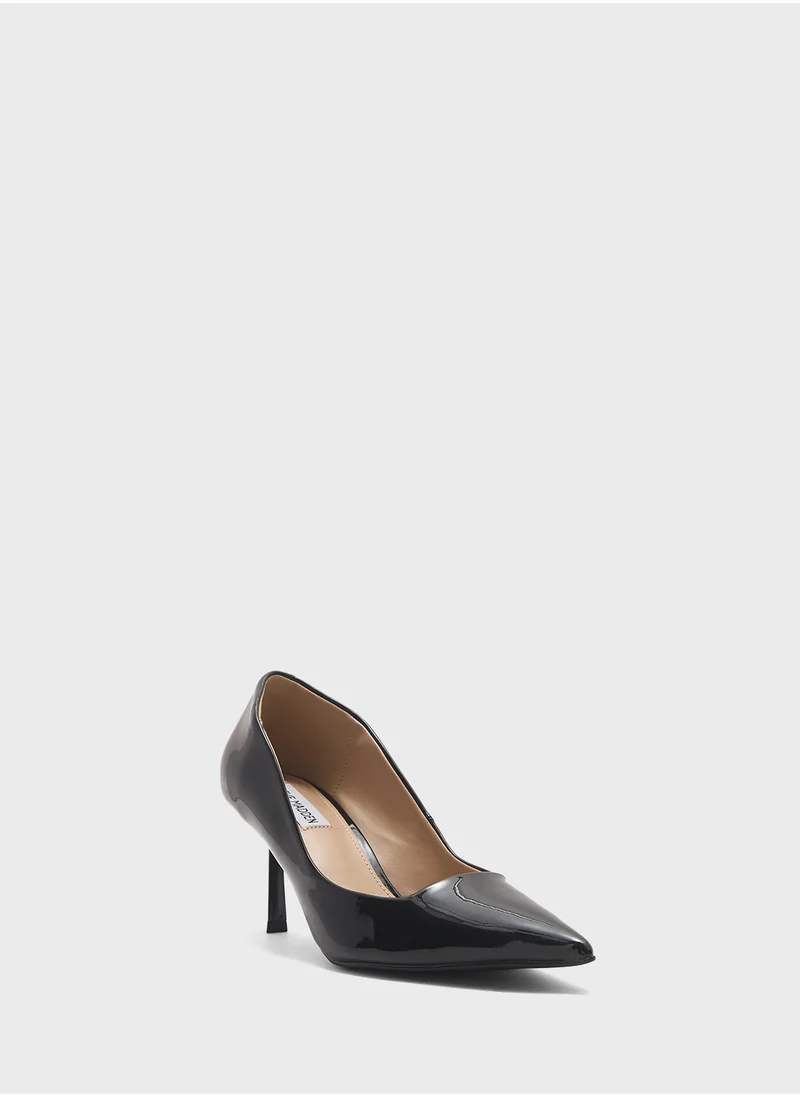 ستيف مادن Brynnn Pointed Toe Mid Heel  Pumps