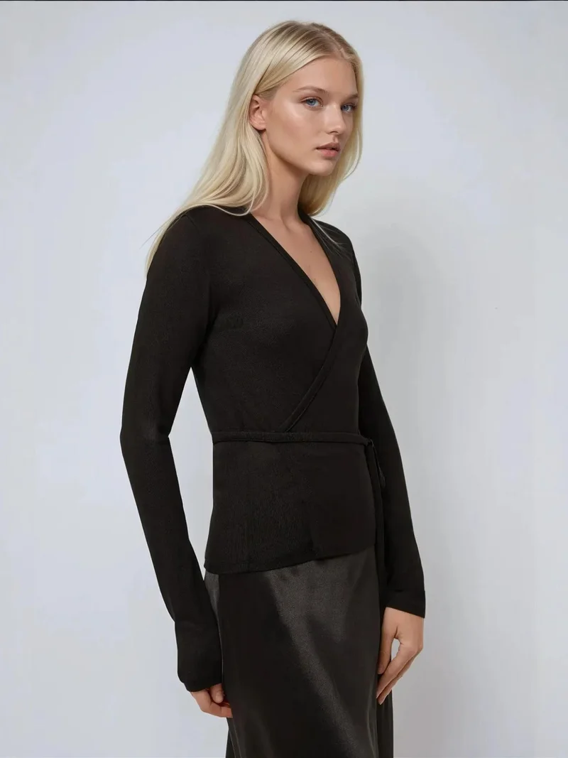 HICCUP Soft Touch Knitted V-Neck Long Sleeve Viscose Blouse