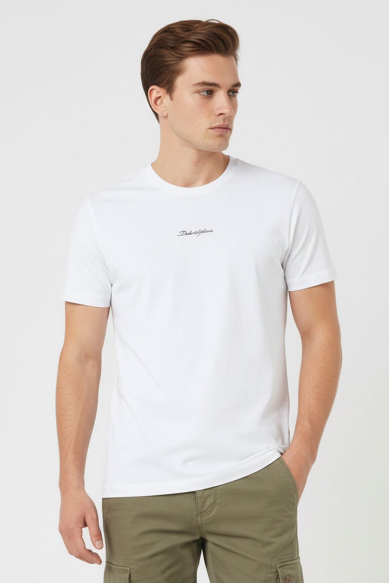 Dolce & Gabbana تي شيرت رجالي بأكمام قصيرة وياقة دائرية بشعار العلامة التجارية، أبيض - Image 2