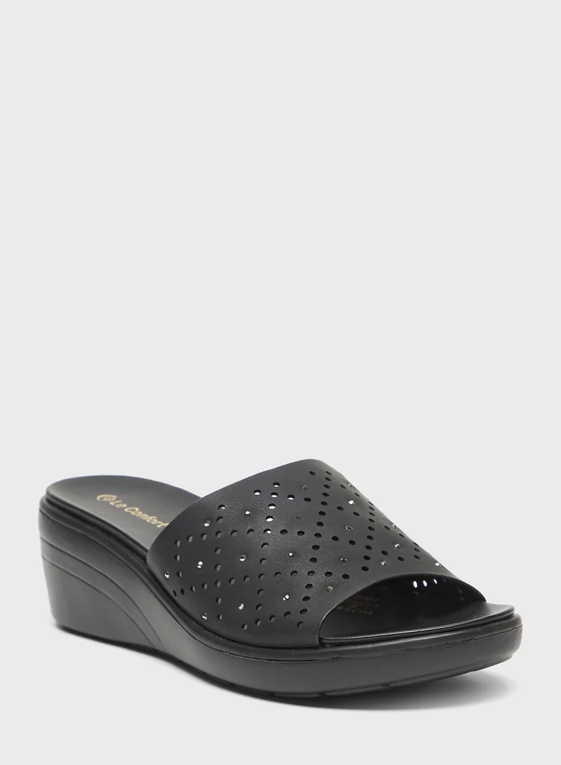 لو كونفورت Single Strap Wedge Mid Heel Sandals