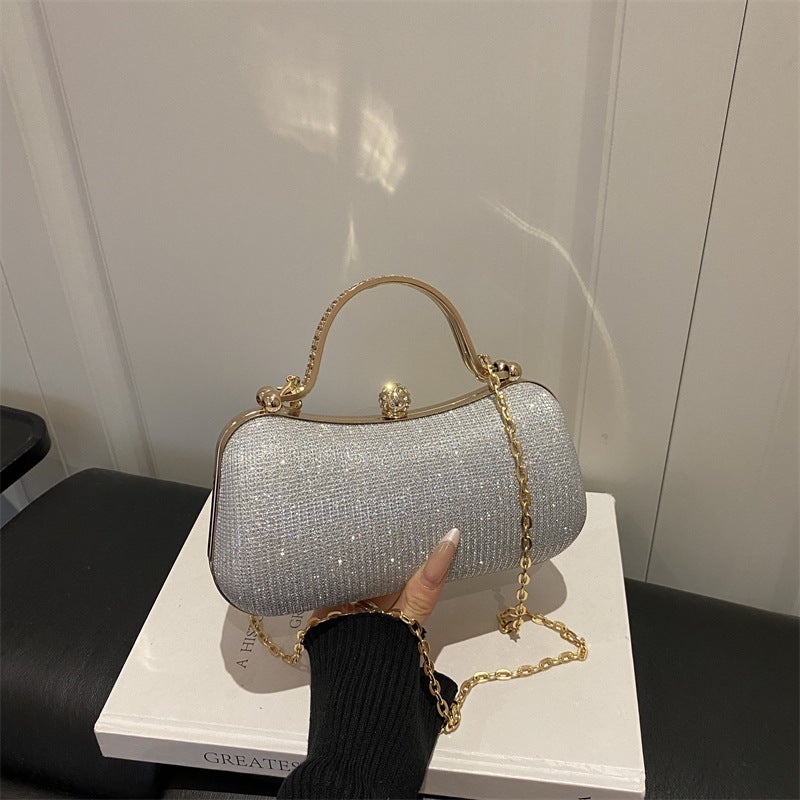 Fashionable Mini Chain Shoulder Bag - Image 4