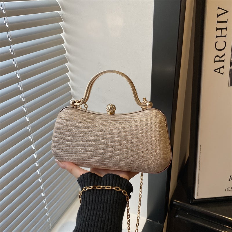 Fashionable Mini Chain Shoulder Bag - Image 2