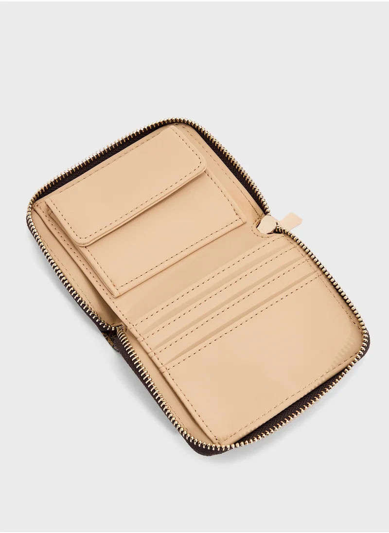 GUESS Logo Small Wallet
