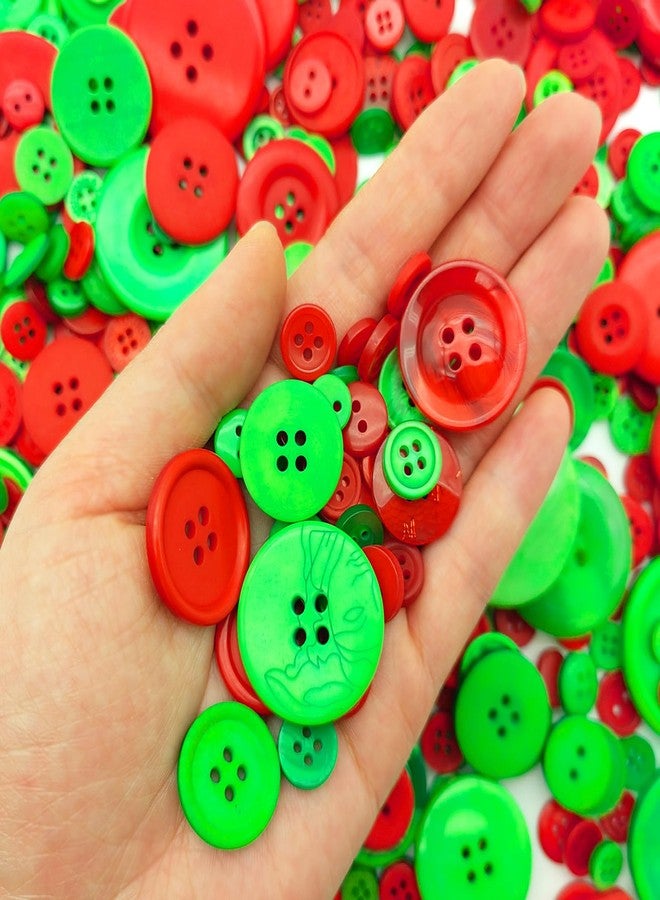 Qovydx 600-700Pcs Green and Red Buttons for Crafts Assorted Size Red Green Christmas Craft Button Bulk for Crafting Art DIY Decor - Image 3